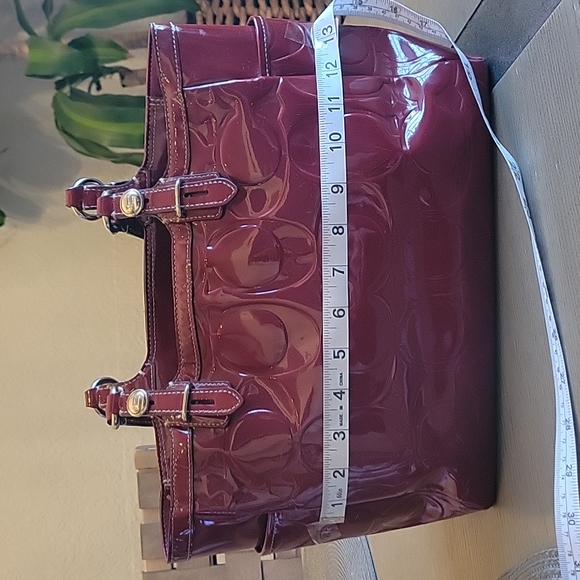 COACH red signature embossed leather satchel bag - Picture 11 of 11